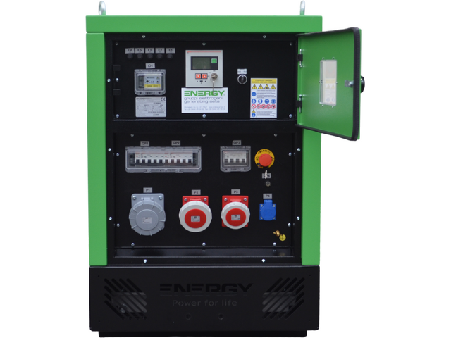 Stromerzeuger Diesel 20kVA 230V 50Hz, 1500 U/Min
Dieselmotor KOHLER KDI 1903 M(Stage V), Elektrostart, 50 Liter Tank
Synchrongenerator 4 Pole Bürstenlos mit AVR Regelung
Schallverhaubung
Steuerung Comap AMF 25 (digitale Anzeige für Spannung, Strom, Frequenz, Tankinhalt)
Not Aus Schalter
Batterieladegerät inkl. externen Geräteanbaustecker
Betriebswahlschaltung IT/TN (Feld/ Haus) 1xCEE 400V 32A, 1xCEE 400V 16A, 1xCEE 230V 16A, 1xSchuko